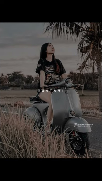 Story WhatsApp cewe vespa/story wa cewe clasic/story wa 2021😍🤗