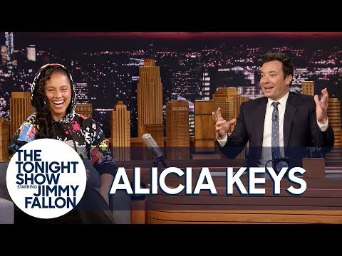 Video: Alicia Keys Tvååriga Sons Beatbox-video