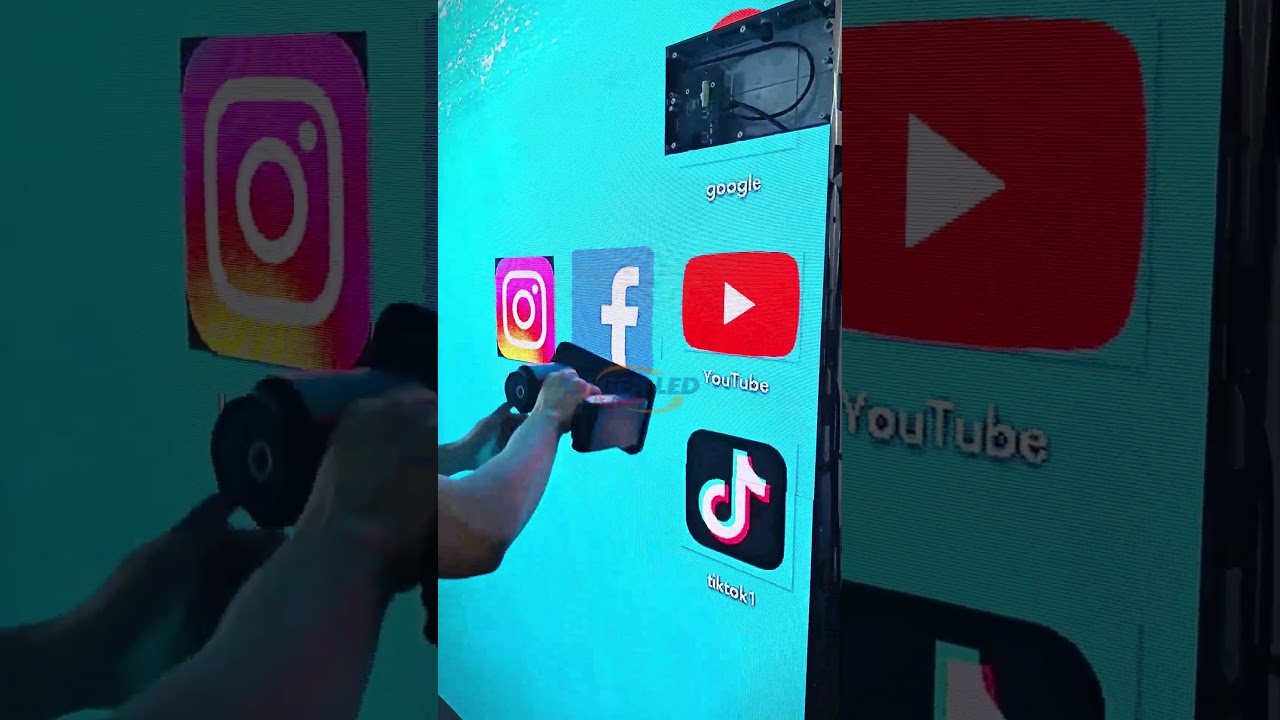 The EA169F3 LED display front maintenance design is easy to install and maintain. 