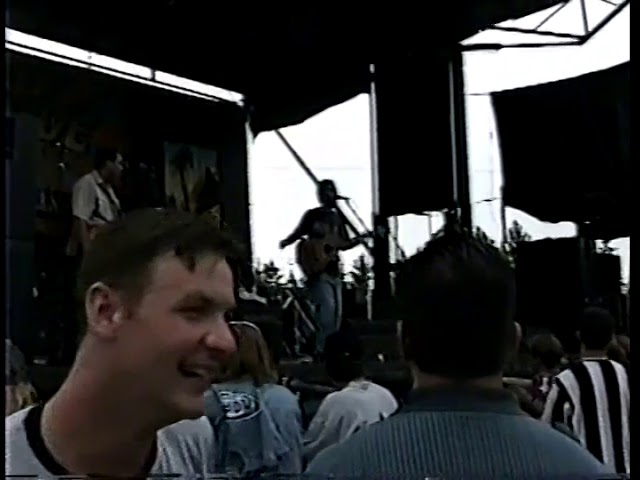 Johny Vegas - H.O.R.D.E Festival - 8/7/98 Darien Lake NY class=