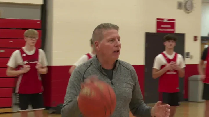 From the gridiron to the hardwood: Kimberly basket...