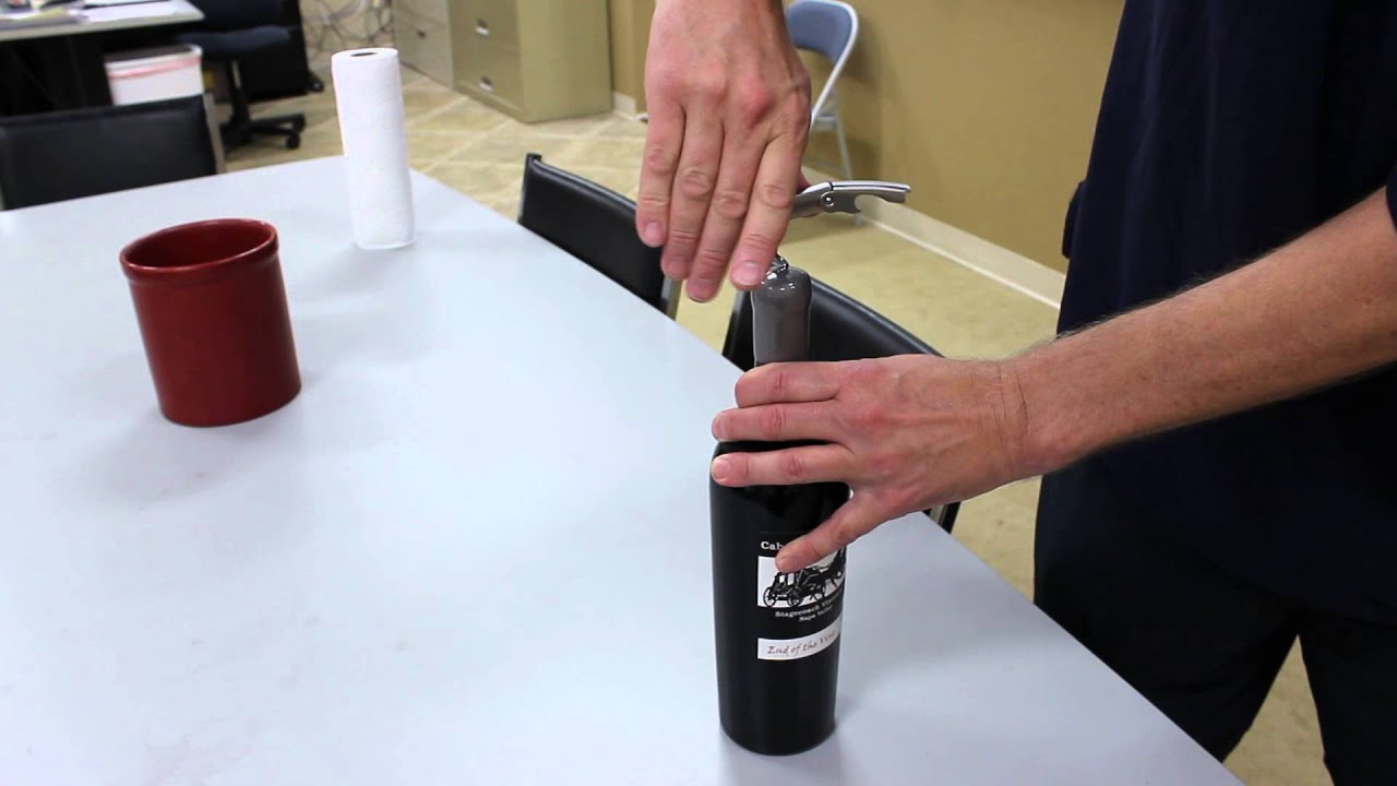 How to Remove Wax Wine Seals - CHOW Tip 