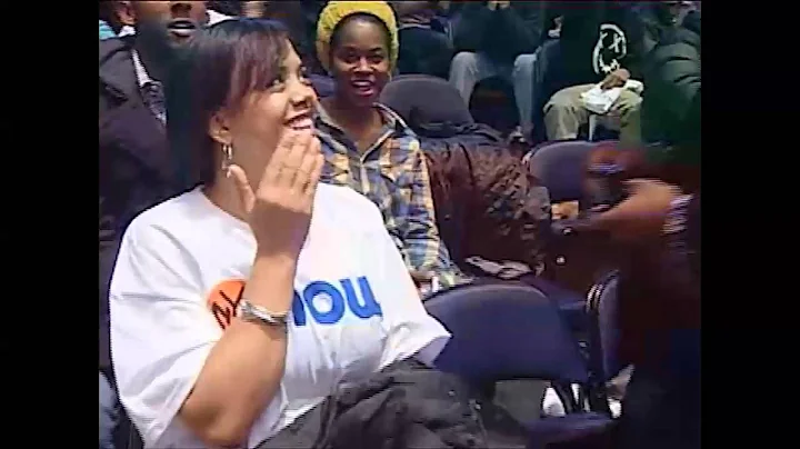 Pearl Washington proposes to Debra Busacco at Madi...