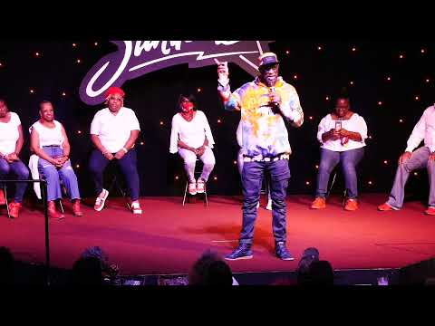 Why I Prefer Older Women | Rickey Smiley Karaoke Night (2021)