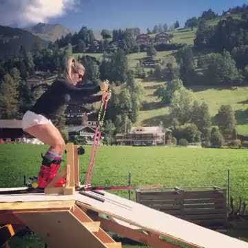 Kuriose Trainingsmethode von Ski-Ass Joana Hählen