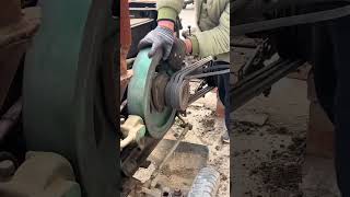Diesel tractor belt replacement process with proper selection and tensioning technique #mechanic