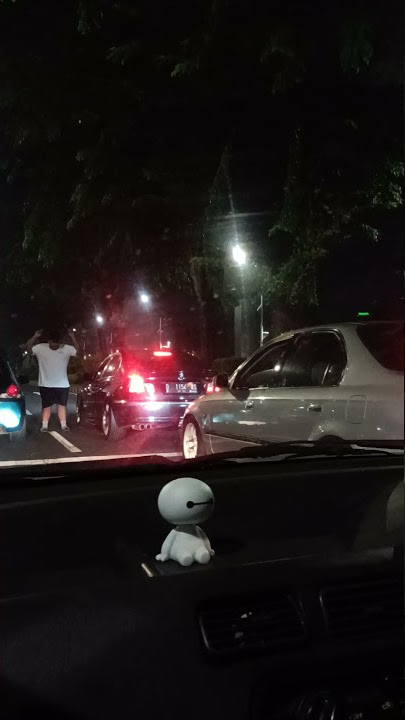 DRAG RACE SENAYAN CITY