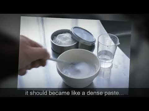 make your own baking soda cleaning paste