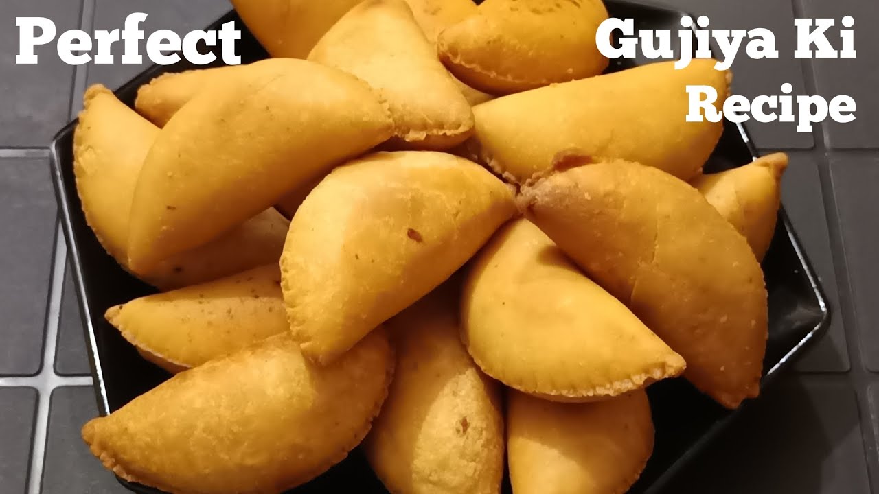 Suji Mawa Ki Gujiya Recipe | Holi Special Khasta   Gujiya | How To Make Perfect Gujiya
