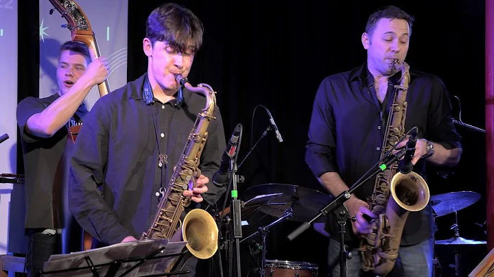 Jazz Saxophonists Matthew Kilner and Konrad Wiszni...