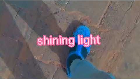 Shining Light – "Lost in the Echo" (Official Lyric Video)---📝