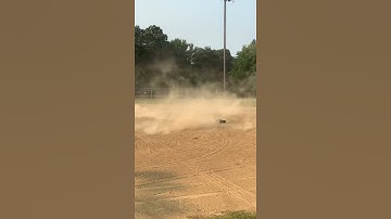 Rustler 4x4 drifting