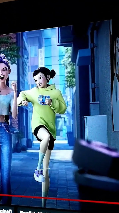 Did you notice that in KDH? The hoodie😳 #zoey #kpopdemonhunters #movie #netflix #haraoikonomou