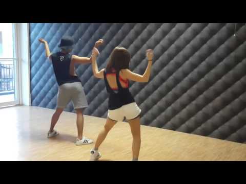 DANCE Twerk It Like Miley By Ella Cruz