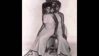 THE DELICATES - I WANT TO GET MARRIED
