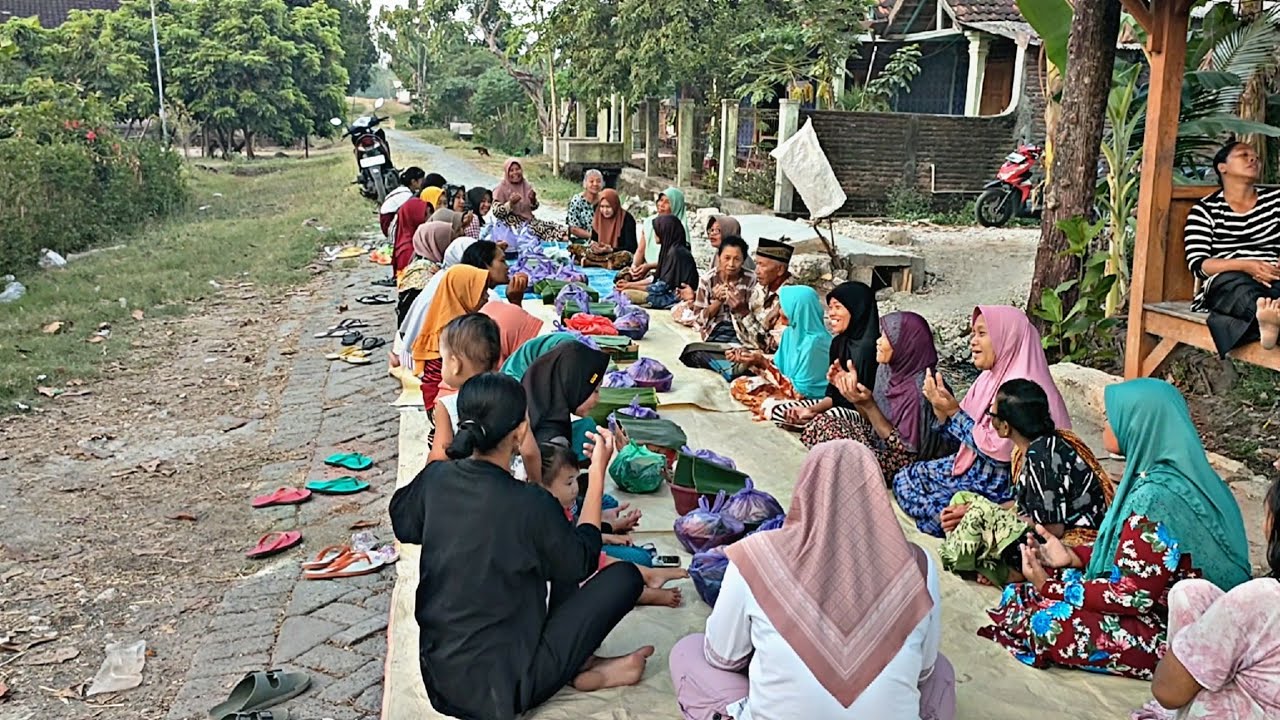 Beginilah Keseruan Di Desa‼️Suasana Tradisi Gumbrekan/Tolak Balak Serentak Di setiap Desa Suku Jawa
