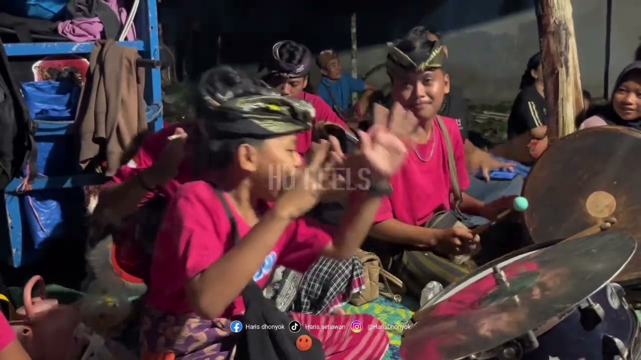 Bejogetan bareng bareng 