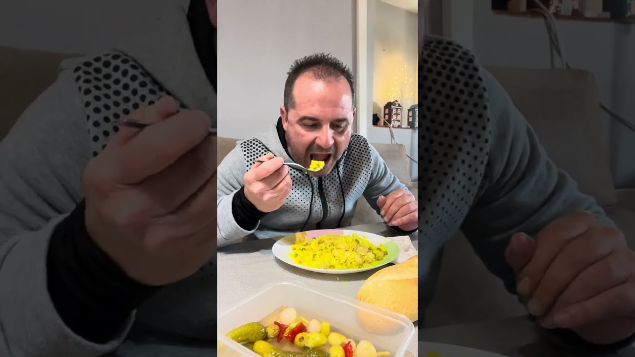 Comiendo juntos - HORA DE COMER 