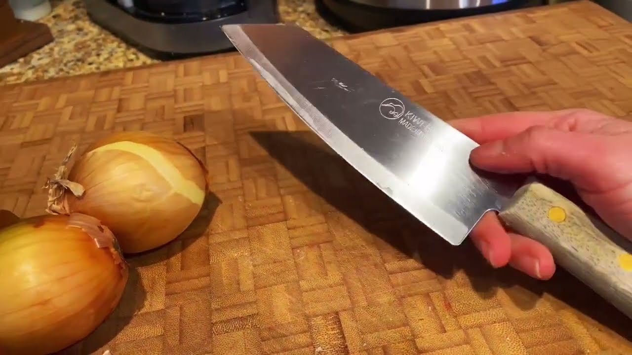 Kiwi Knives Review - Why we love these low-cost knives - Food Banjo