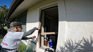 How to remove a window in stucco without damage