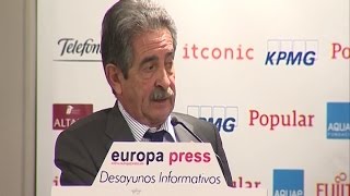 Revilla, partidario de reformar la Constitución
