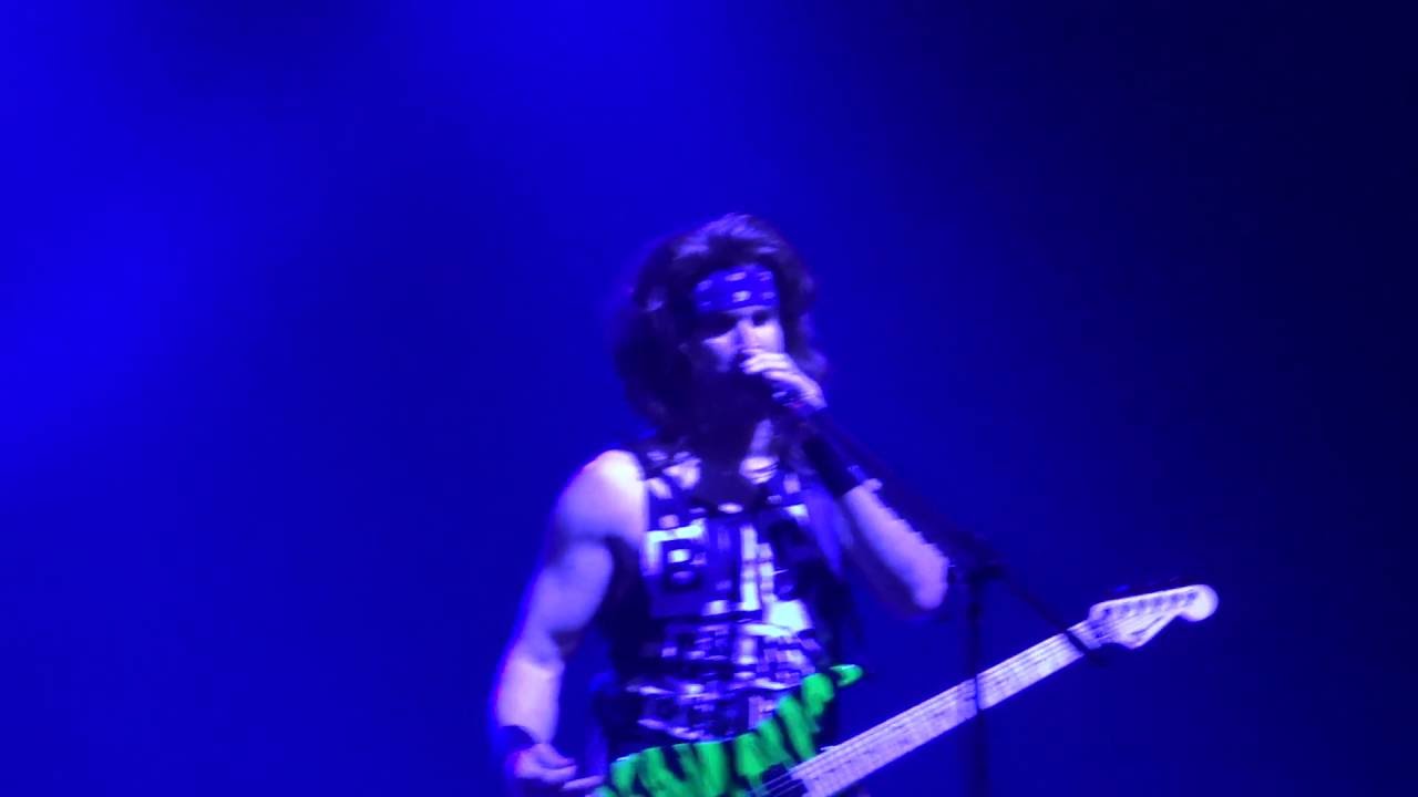 Steel Panther Let Me Cum In [HD] (2016 live PORSCHE Arena