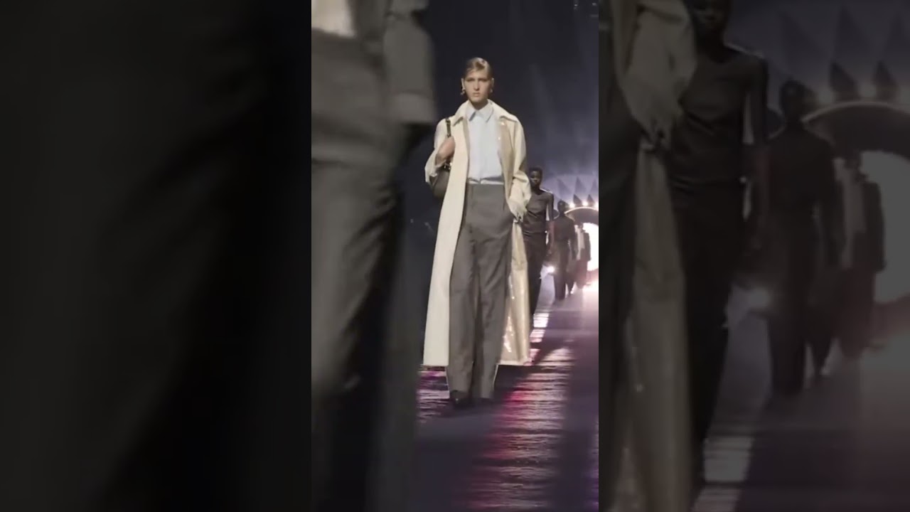 Runway fashion / Fendi  for inspire you to create your style in spring and summer 2023