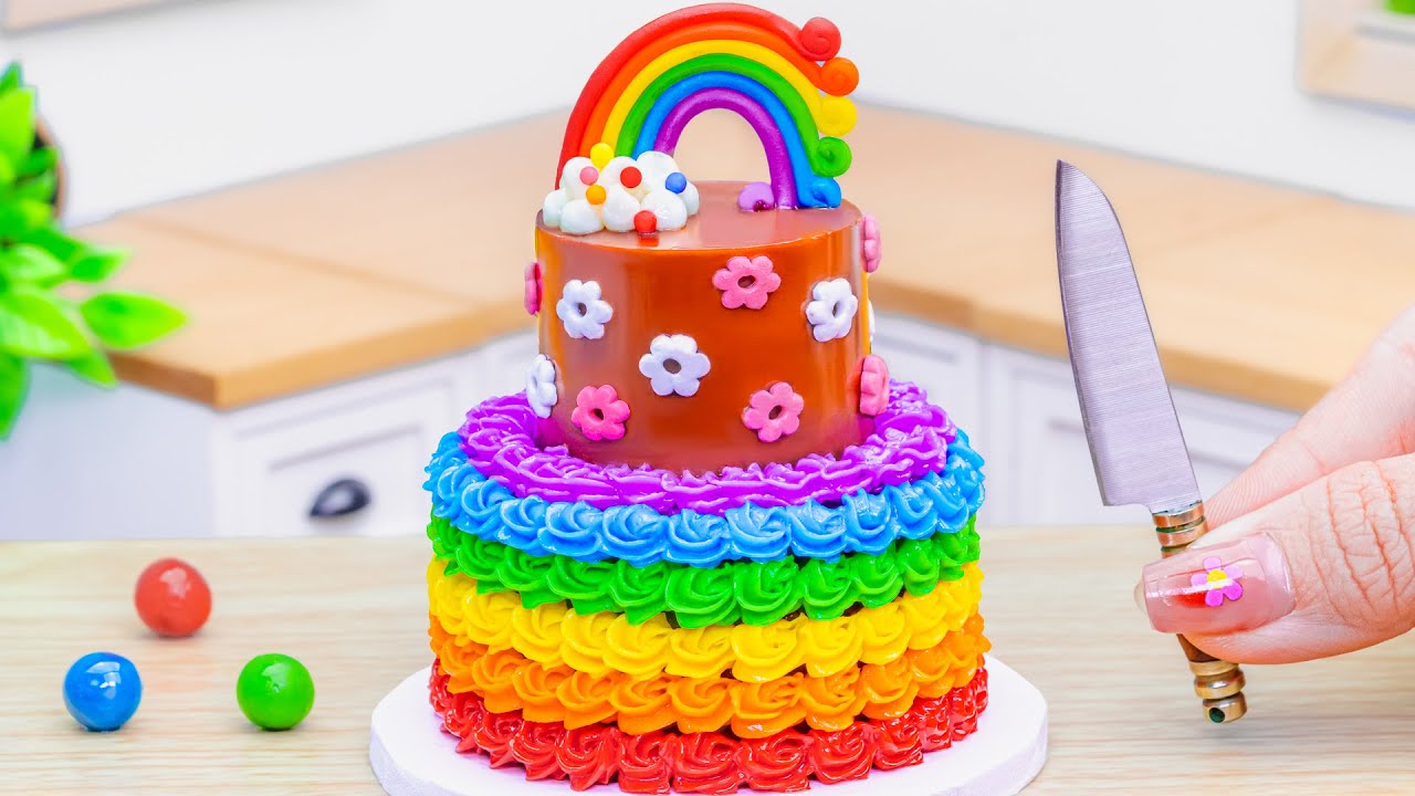 Receita Incrível De Bolo Arco-Íris🌈Decoração De Bolo De Chocolate Arco-Íris Em Miniatura Deliciosa