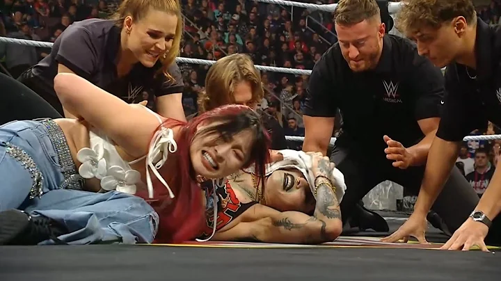 The Kabuki Warriors Attack Rhea & Iyo: Raw December 15 2025