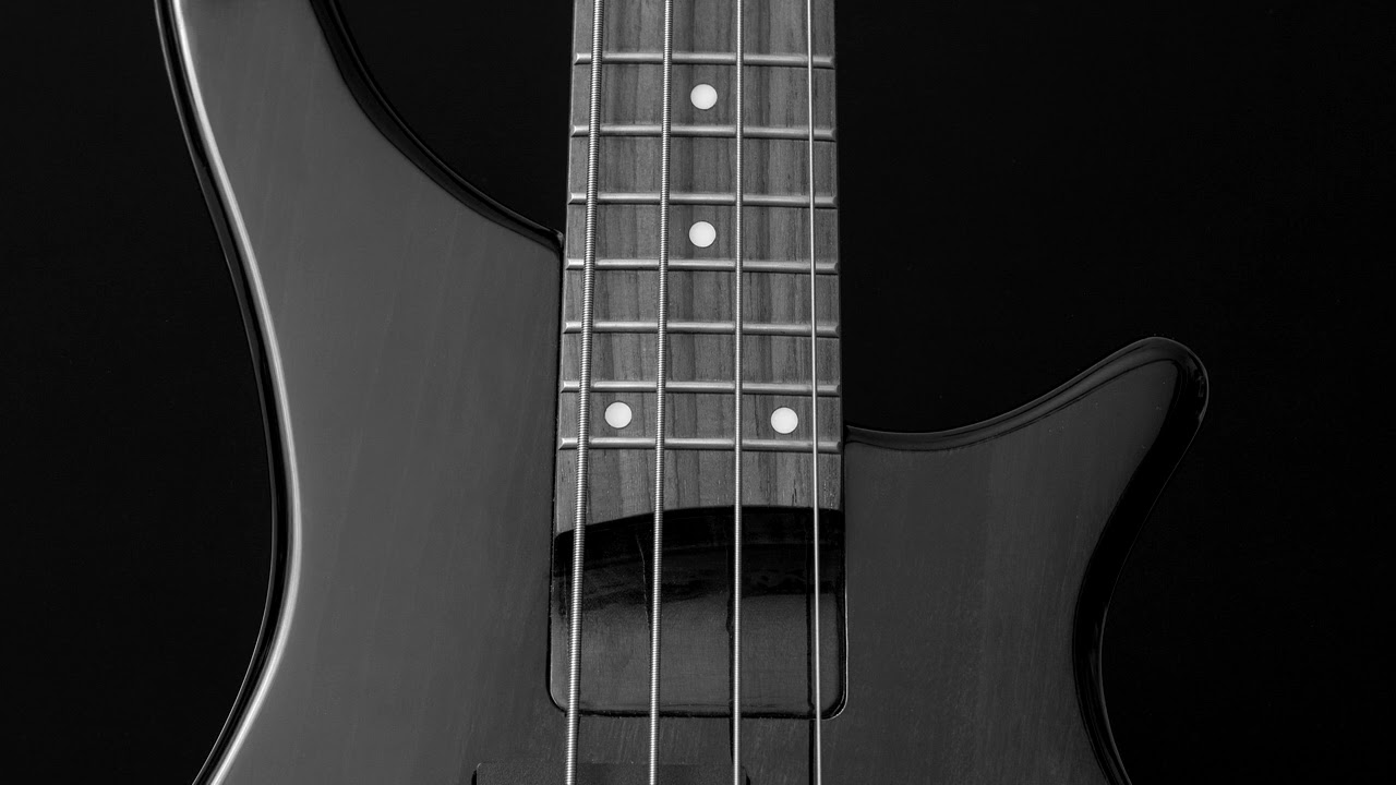 Arctic Monkeys - My Propeller (bass backing track)