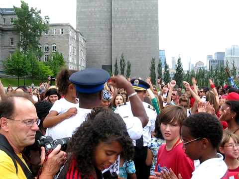 Flash Mob Michael Jackson  Montral partie 2