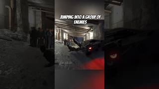Jumping into a group of enemies #gta #gtaiv #gta4