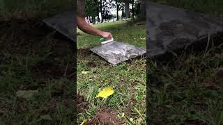 Headstone cleaning World War 2 Veteran and sharing his story