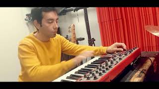 Andrew Complainer - Silver Fang ft. Markus Hassold (Studio Live)