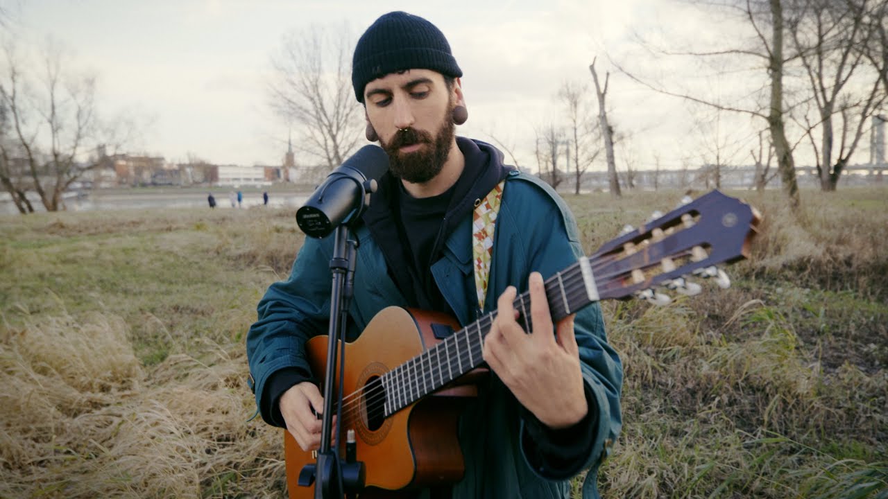 ASTIR - Hold On Tight (Acoustic)