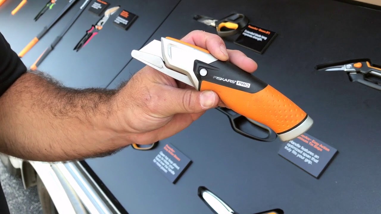 Fiskars Utility Knives Review - Tools In Action - Power Tool Reviews