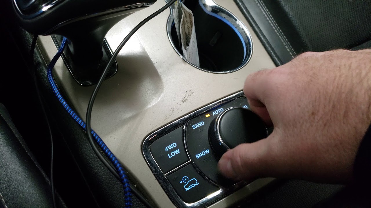 2014 Grand Cherokee Selec Terrain Operation with F77 fuse pulled (Force
