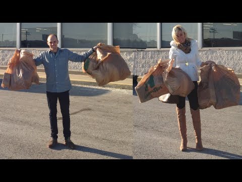 MERRY CHRISTMAS!!! Giving Gifts!