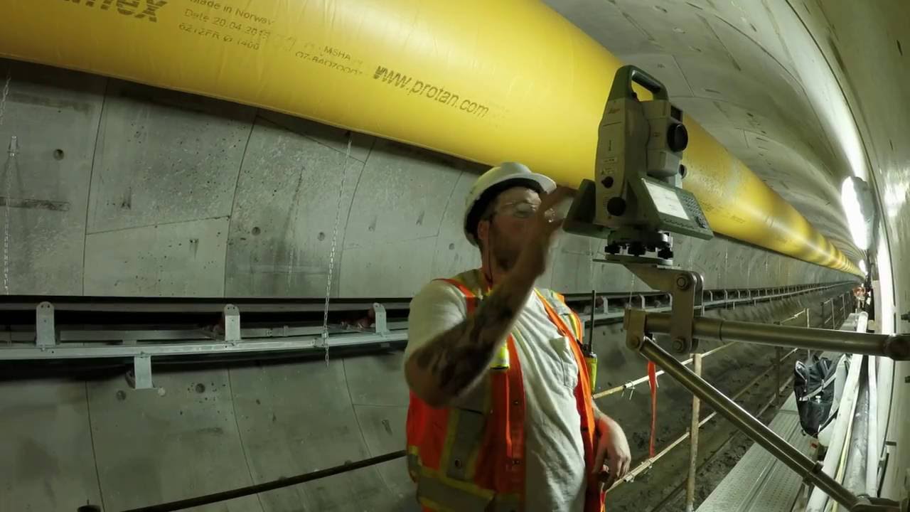 Engineering surveys in the Metrolinx tunnel [Monteith&Sutherland] - YouTube
