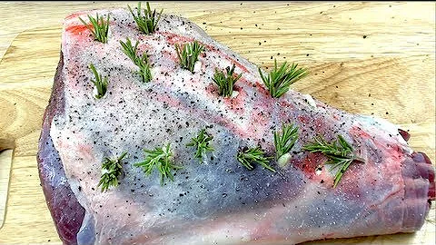 GARLIC & ROSEMARY ROASTED LAMB - Todd's Kitchen