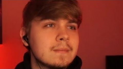 Sweet suffering through solo Q apex