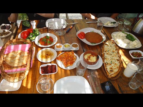 MEET MY TURKISH FAMILY: BREAKFAST @MARCA ANTAKYA SOFRASI. KUŞADASI AYDIN TURKEY 2021.Fil-Turk Vlog