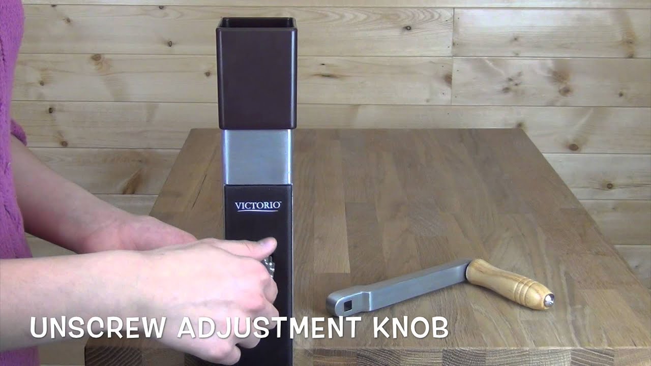 Victorio Manual Grain Mill VKP1012 Product Overview YouTube