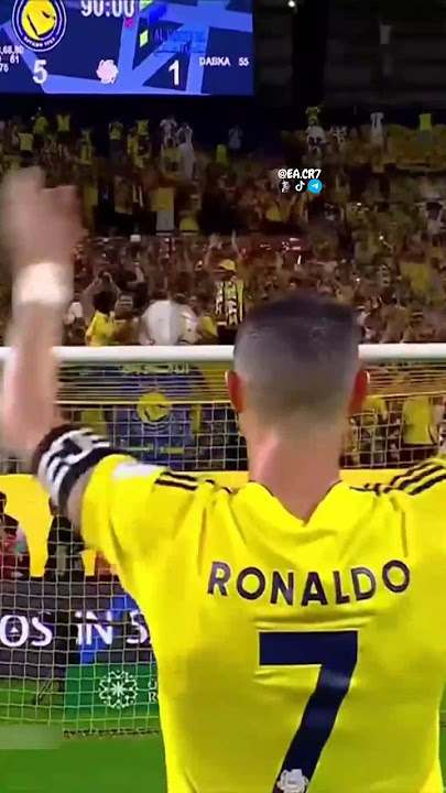 Download lagu Cristiano and Ishowspeed leading the famous viking clap 👏⚡🔥