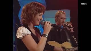 Blanket On the Ground (LIVE) - Heidi Hauge