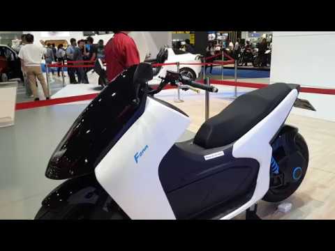 FOMM AWD Scooter Concept