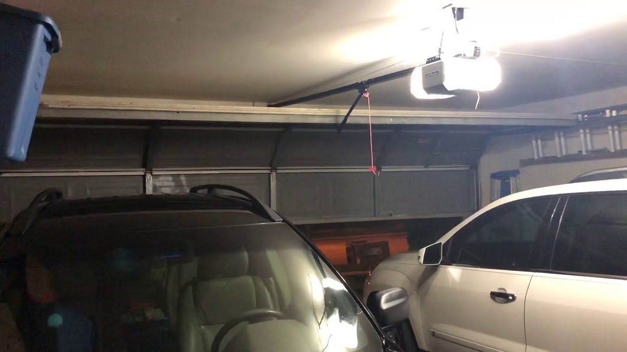 Simple Garage Door Not Closing On One Side for Large Space
