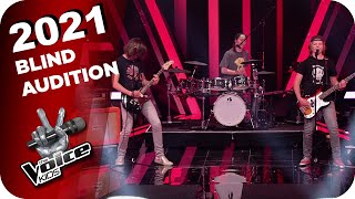 Ramones - Blitzkrieg Bop (Batteries of Rock) | The Voice Kids 2021 | Blind Auditions