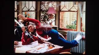 Family matters Steve Urkel Foams up the house