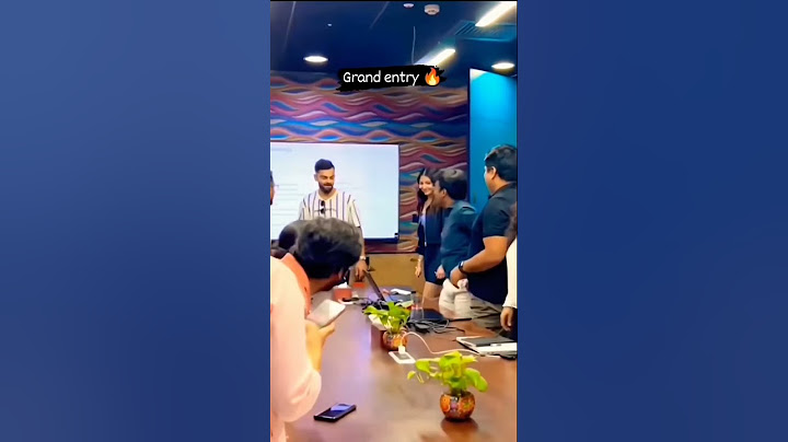#viratkohli & Anushka sharma #grand #entry #viratkohli #tranding ..........#shortfeed